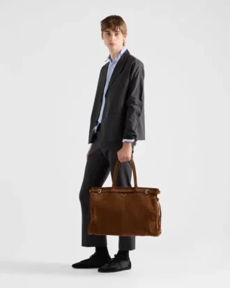 Torba z zamszu Prada Bonnie Torba z zamszu Prada Bonnie