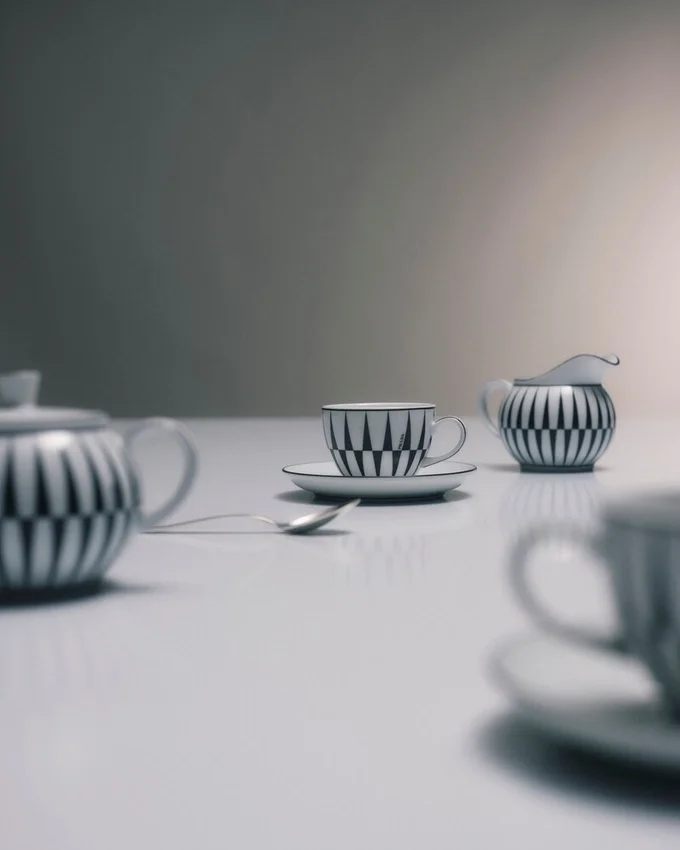 Zestaw czterech porcelanowych filiżanek do espresso – paski Zestaw czterech porcelanowych filiżanek do espresso – paski