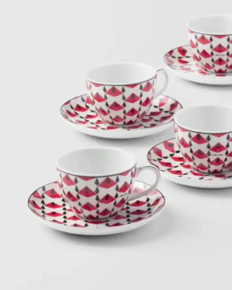 Zestaw czterech porcelanowych filiżanek do espresso – Vienna Red