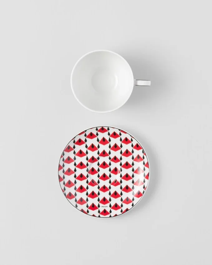 Zestaw dwóch porcelanowych filiżanek do cappuccino – Vienna Red Zestaw dwóch porcelanowych filiżanek do cappuccino – Vienna Red