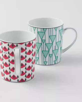 Zestaw dwóch porcelanowych kubków – Vienna Red i Vienna Green